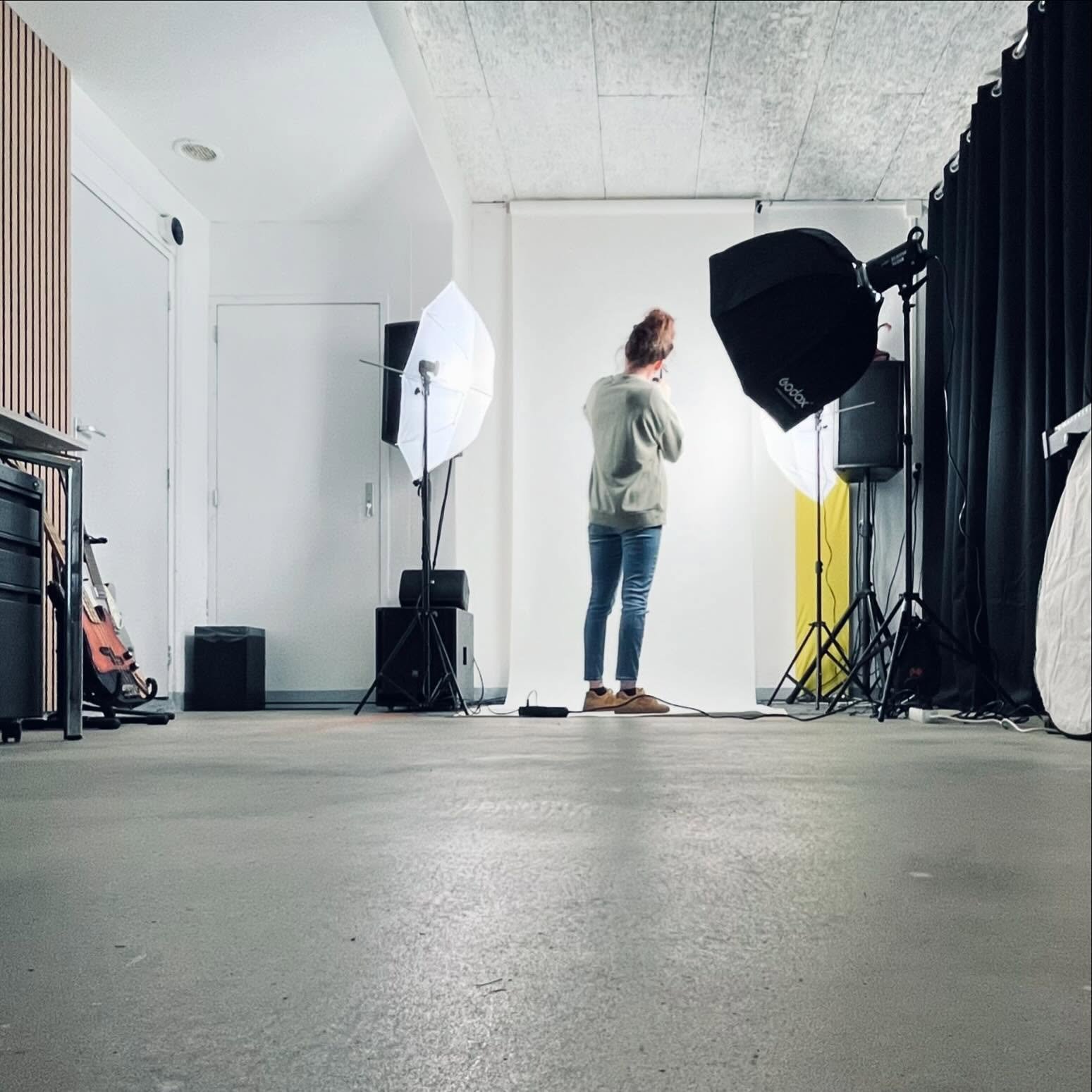 Photo shooting area
