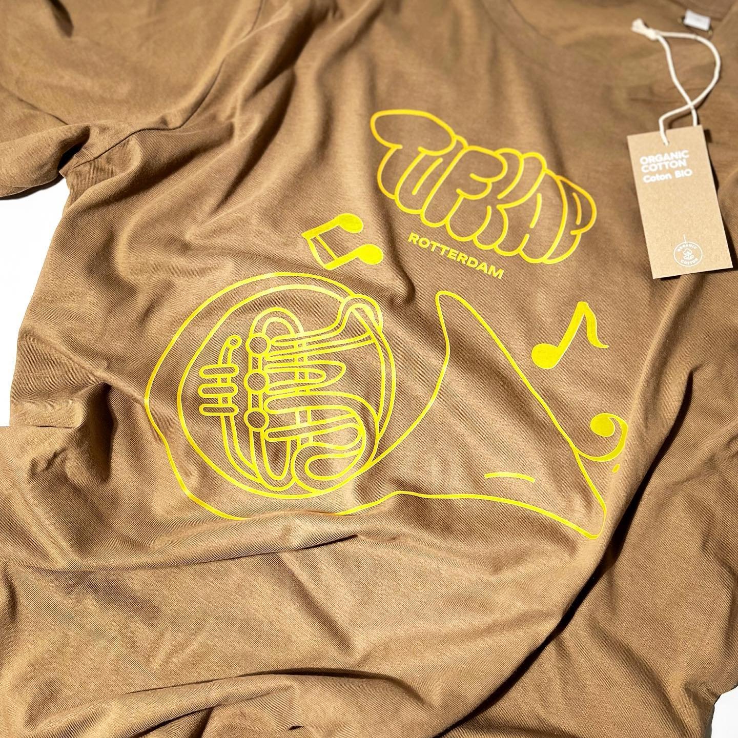 TOFKAP t-shirt